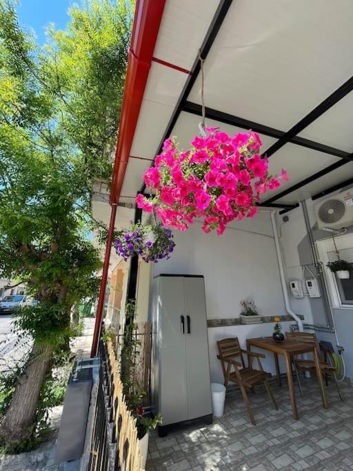 House In Diavata, Thessaloniki, Greece Leilighet Eksteriør bilde